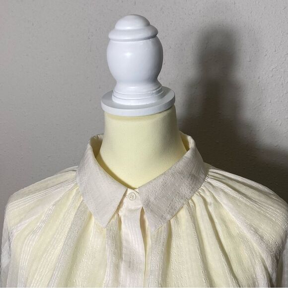 Banana Republic Sheer Vertical Striped Ivory Button Up Blouse Women's Size Large - Picture 10 of 13